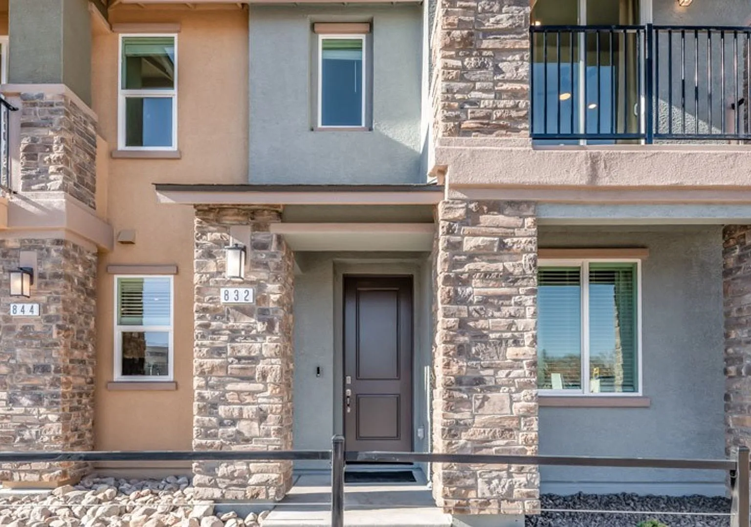 Move In Special Brand-New 3 Bed | 2.5 Bath Townhome In Carson City — Photo 2