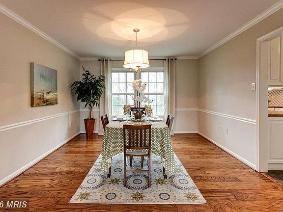 5th image of 13407 Crystal Rock Ct