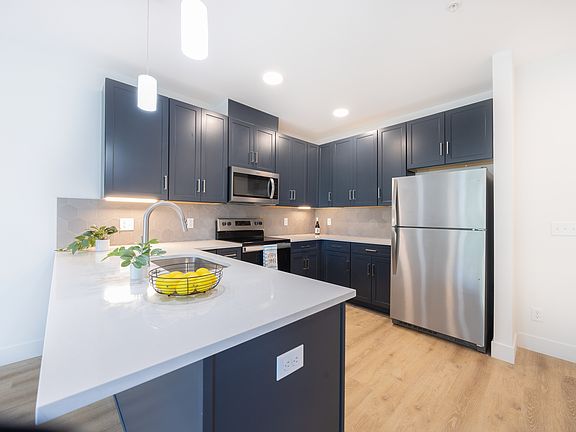 4th image of 7155 E 14th Ave #105
