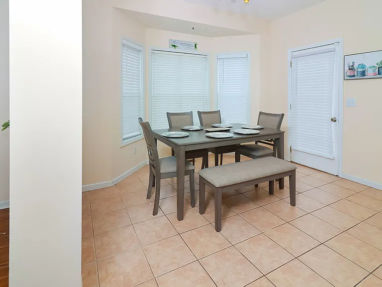 1784 Clayhill Ct SW — Photo 11