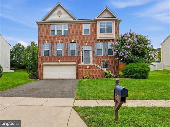3rd image of 509 Bricker Dr