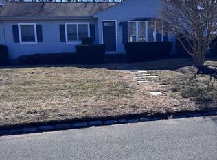 124 Lockhaven Rd, Warwick, RI 02889