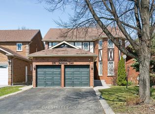 3307 Charlebrook Ct, Mississauga, ON