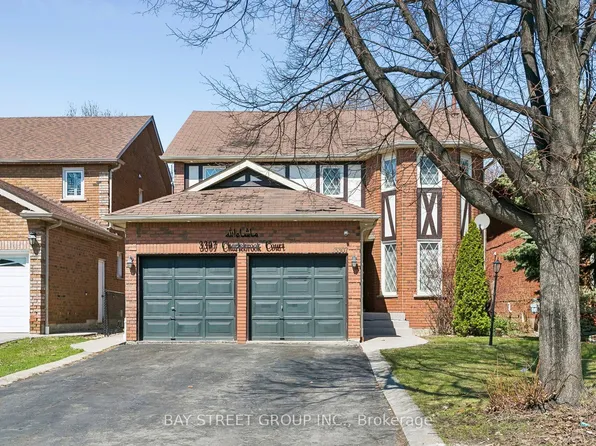 3307 Charlebrook Ct, Mississauga, ON L5L 5B5