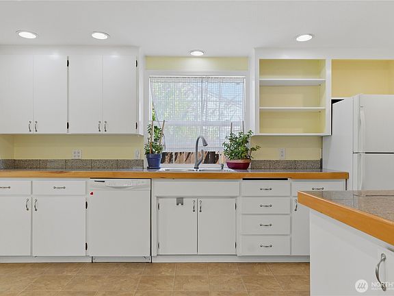 5th image of 5628 N 45th Street