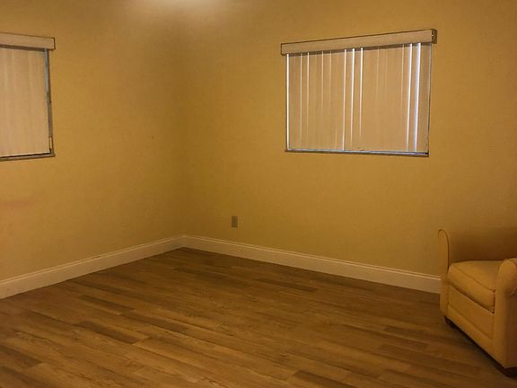 5th image of 1508 E 1st Ave #1508