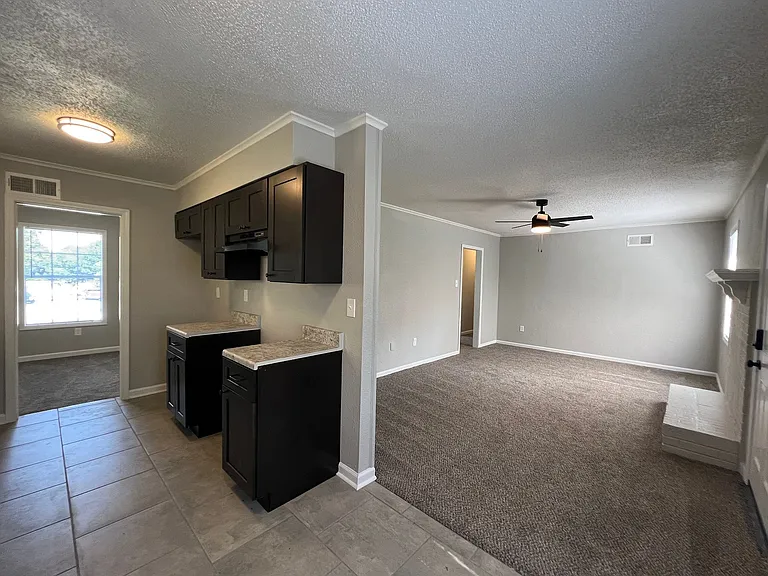 5586 Hyacinth Cv — Photo 12