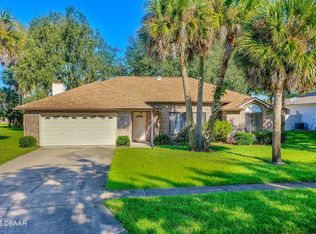 808 George Hecker Dr, South Daytona, FL 32119