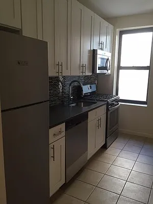 Rented by Roberto Guilbet, LREB | media 15