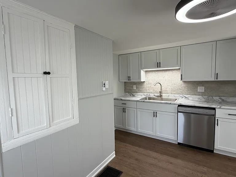 4815 Lexington Blvd — Photo 15