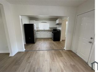 862 W 64th St, Los Angeles, CA 90044
