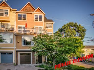 6904 N Charleston Ave, Portland, OR 97203