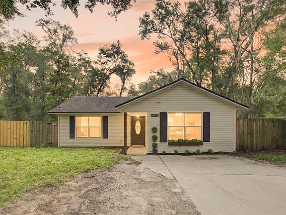 3rd image of 30832 RIDGEVIEW AVENUE