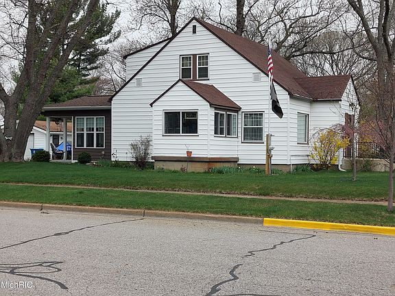 4th image of 719 S Griffin St