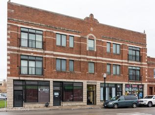 4346 N Pulaski Rd APT 302, Chicago, IL 60641