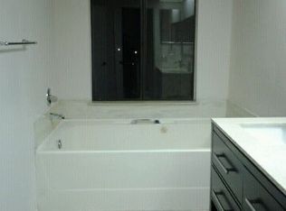 27 Northwoods Ln, Glendale, CA 91214