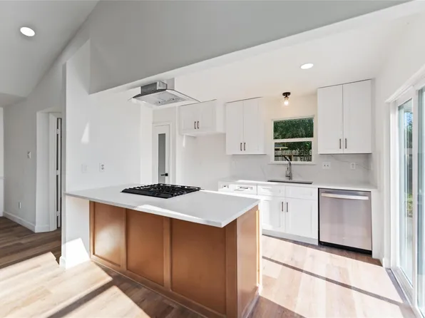 9202 Goodmeadow Dr, Houston, TX 77064