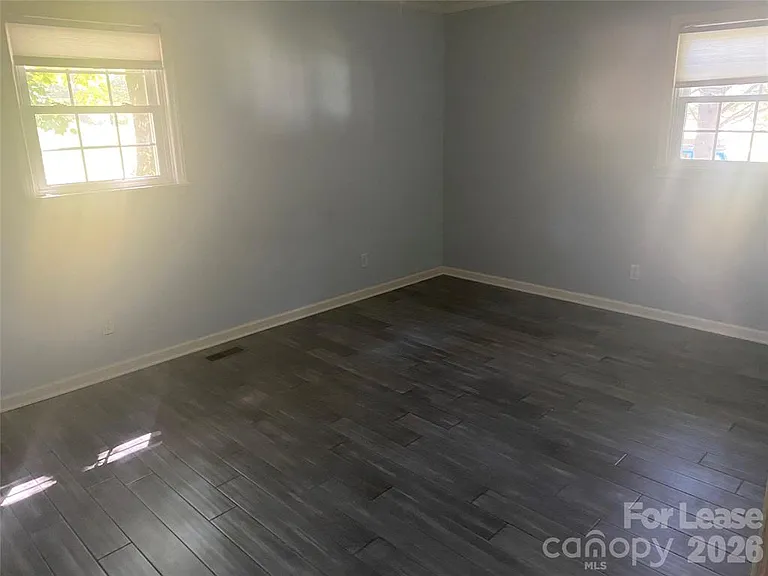 1320 Jamestown Rd — Photo 9
