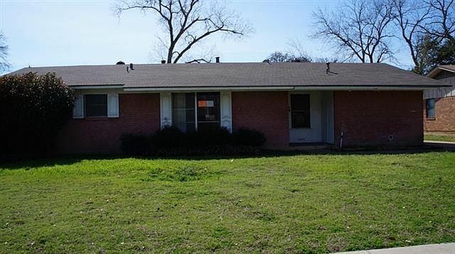 1st image of 1043 Greenwood Ln