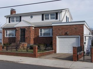 25 Englewood Ave, Chelsea, MA 02150