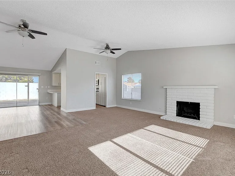 1784 Crest Ave — Photo 6