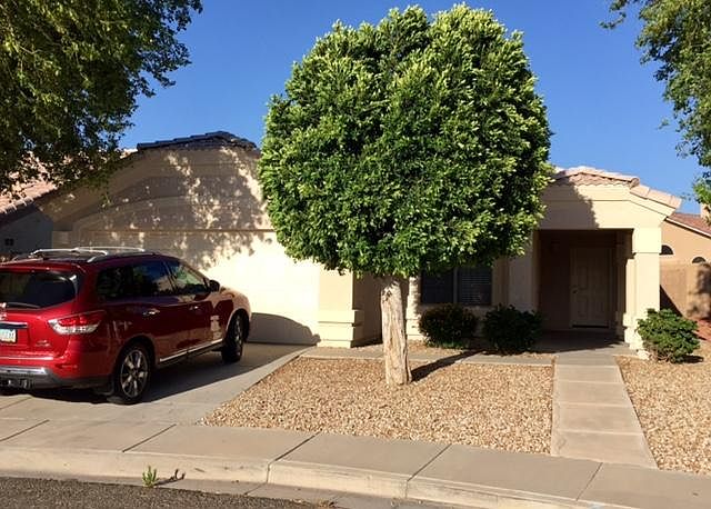 3bed 2bath $1295