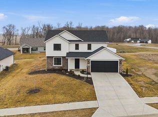 115 Sunset Dr, Avilla, IN 46710