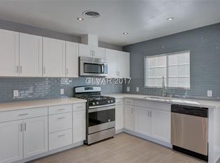 2905 E Saint Louis Ave, Las Vegas, NV 89104