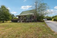Bertha Knight Rd-S0510-001.jpg
