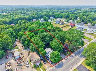 3 Lawton St, Taunton, MA 02780