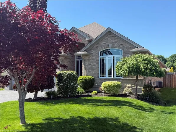 45 Cardinal Ln, Norfolk County, ON N0A 1N5