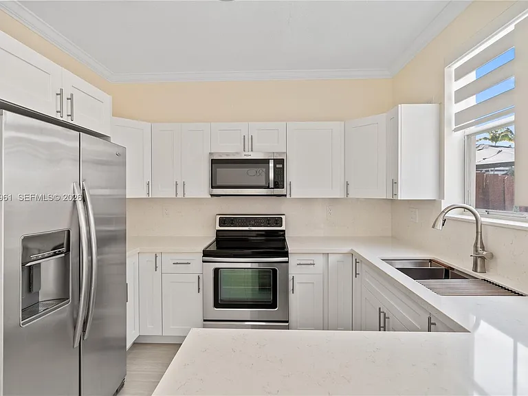 11476 NW 77th Ln — Photo 7