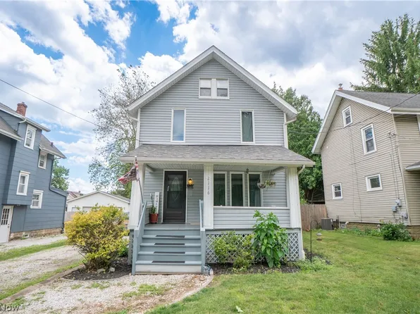 2116 Newton St, Akron, OH 44305