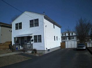 77 Henrietta St, Providence, RI 02904