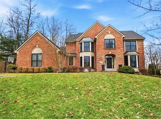 862 Miamiridge Dr, Loveland, OH 45140