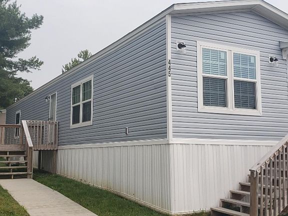 2nd image of 445 Independence Hills Vlg #445