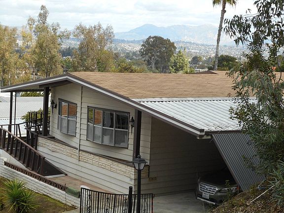 3rd image of 1440 S Orange Ave #130