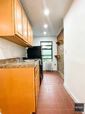 Rented by Bond New York | media 16