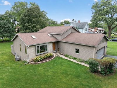 458 Lake Ave, Crystal Lake, IL, 60014