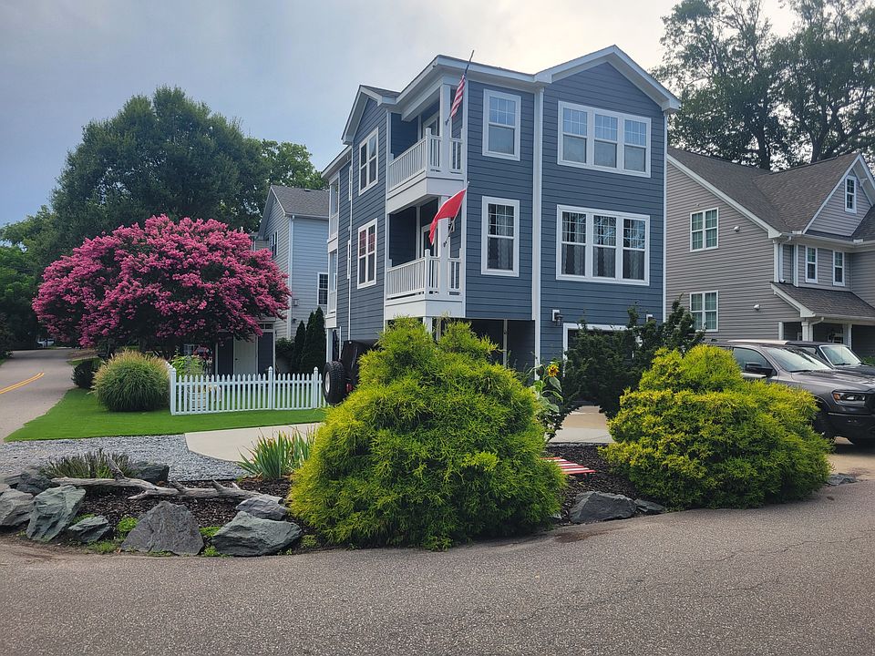 1st image of 2501 Chubb Lake Ave