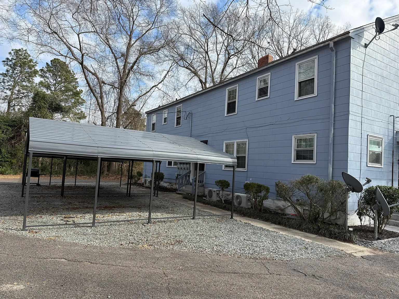 2 bed, 950 sqft, $1,100 — Photo 3