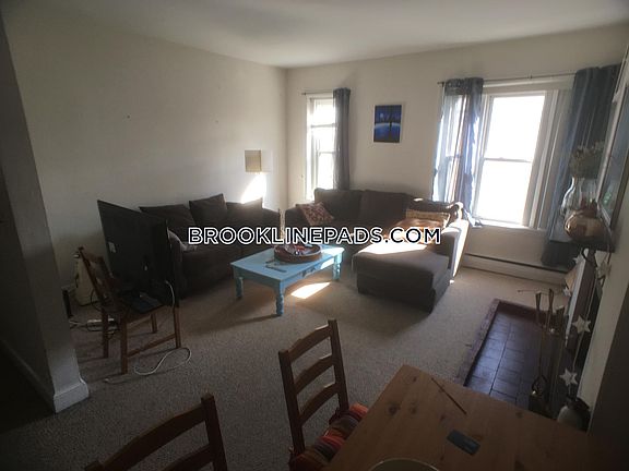 4th image of 202 Saint Paul St #A31