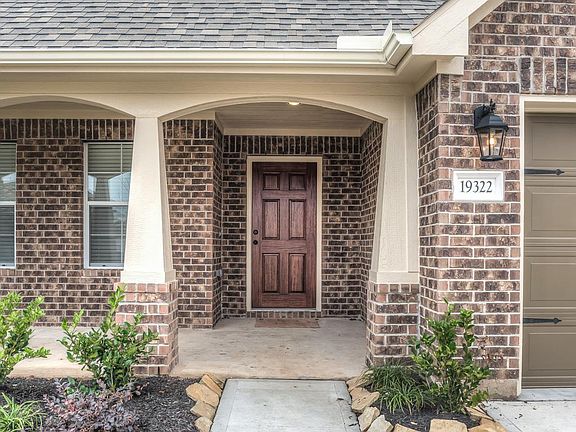 2nd image of 19322 Stable Meadow Dr