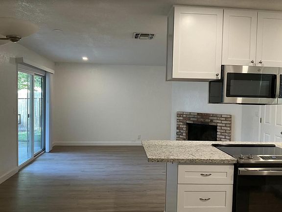 5th image of 4507 San Juan Ave