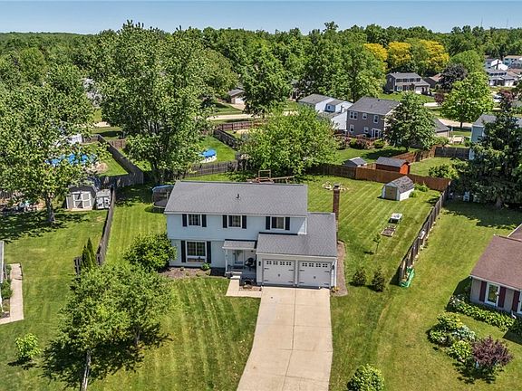 5th image of 817 Glencairn Ln