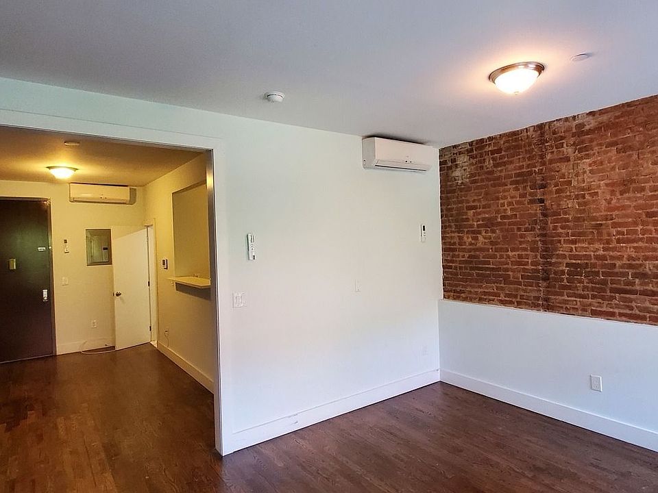 1st image of 237 W 136th St #3F