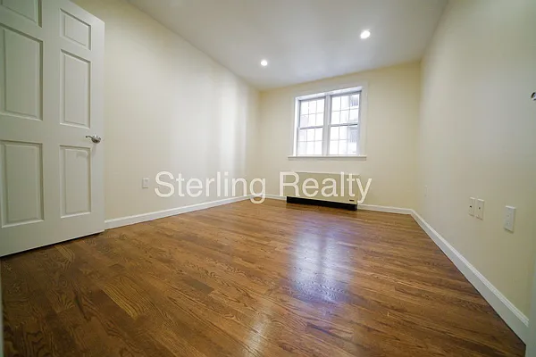 Rented by Sterling Realty Solution Inc | media 21