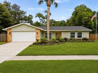 9303 Rolling Ridge Pl, Temple Terrace, FL 33637