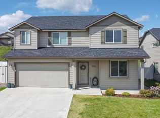 1800 SW Panorama Dr, Pullman, WA 99163