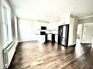 60-11 56th Ave #2, Maspeth, NY 11378